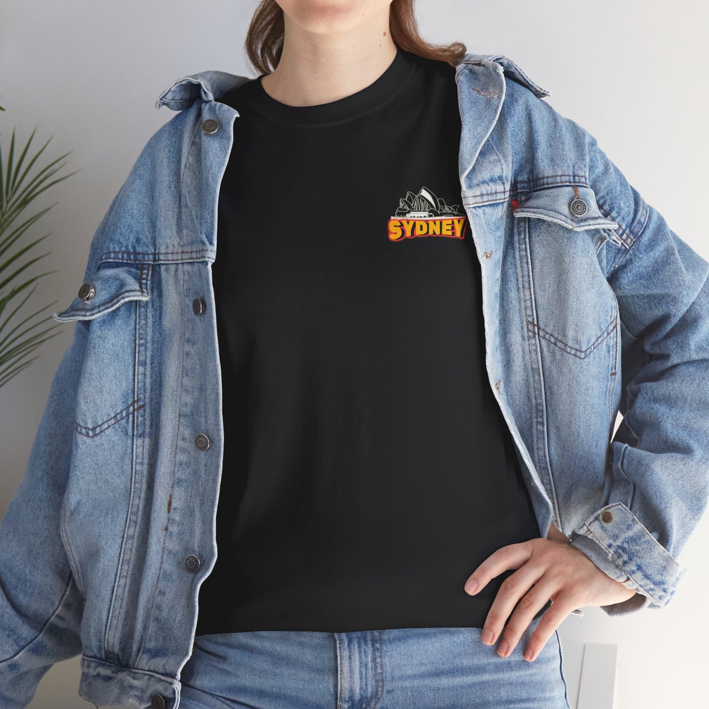 SYDNEY T-SHIRT in black