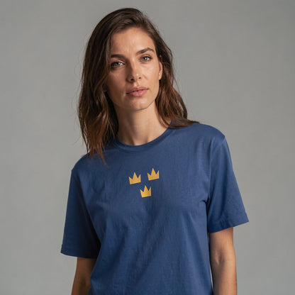 TRE KRONOR T-SHIRT in royal blue